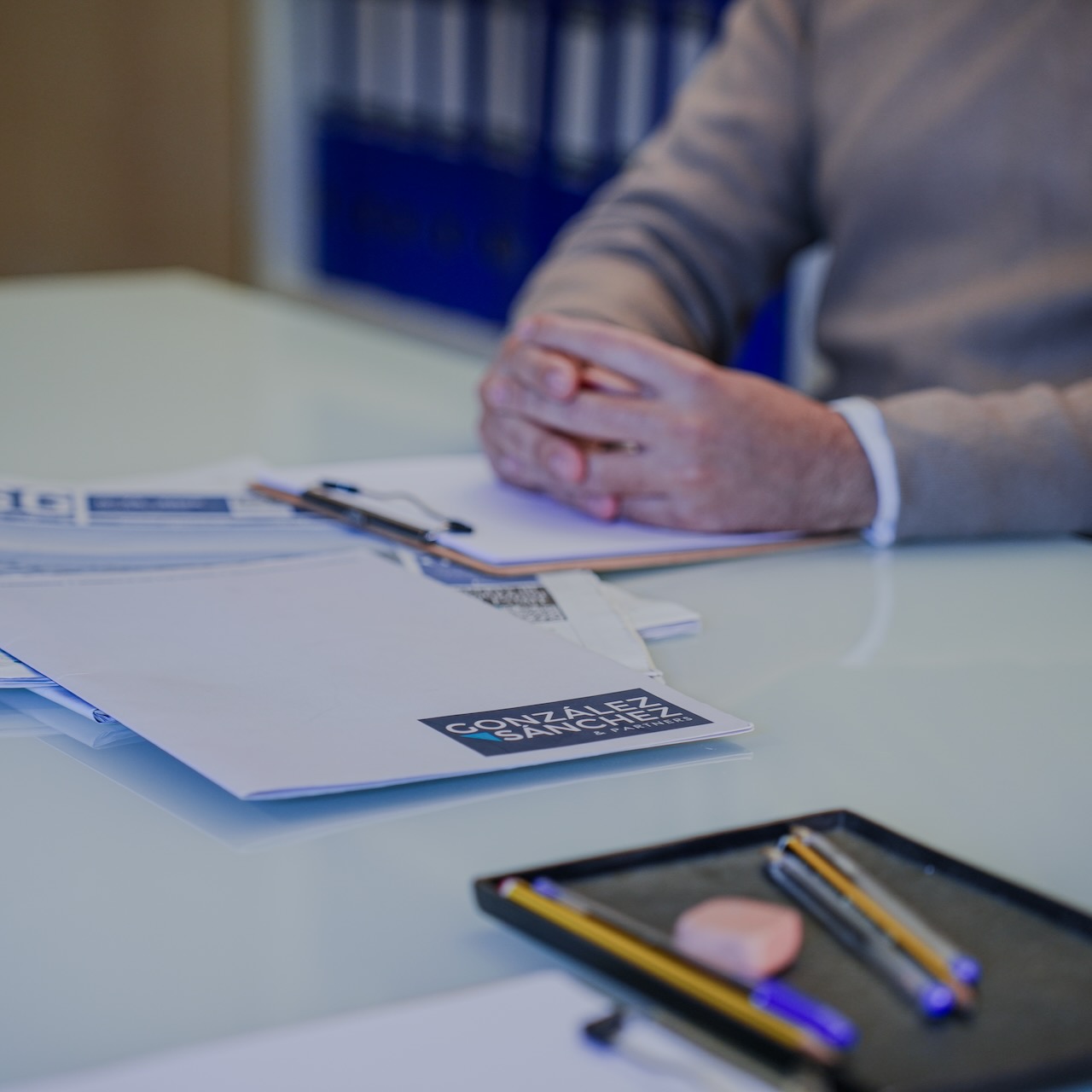 Legal consultation at González Sánchez & Partners